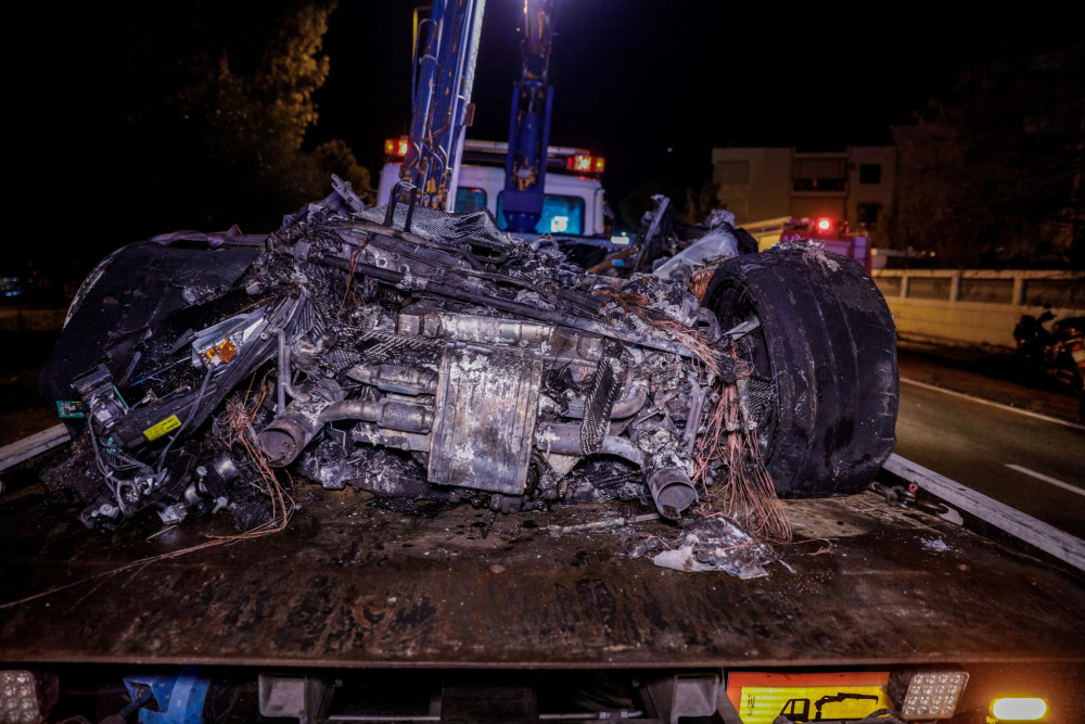 Άνω Λιόσια: 17χρονη νεκρή σε τροχαίο - ΙΧ με πέντε νέους προσέκρουσε σε κολόνα