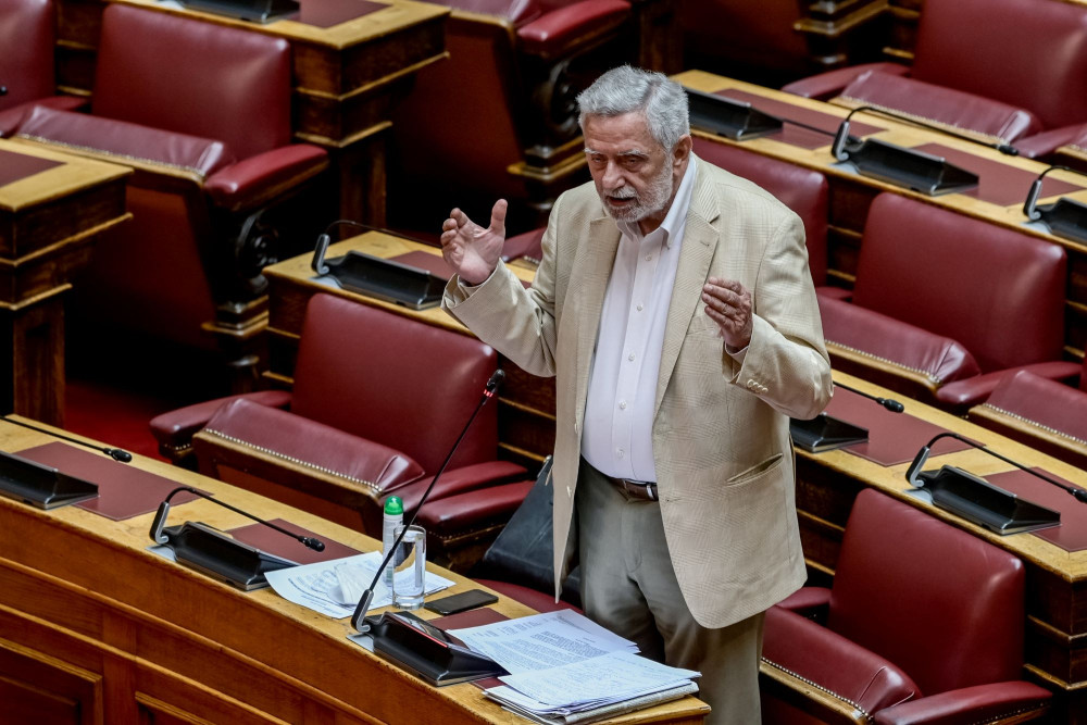 Ο Δρίτσας παίρνει την έδρα του Τσίπρα και εντάσσεται στη Νέα Αριστερά