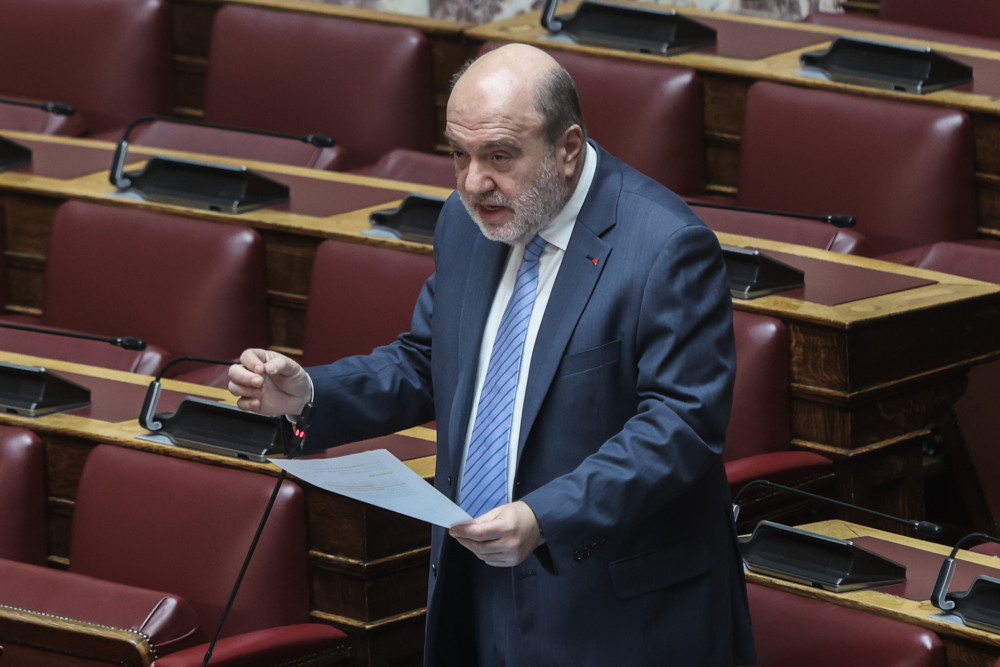 Και ο Αλεξιάδης κατά Τσίπρα: Όποιος έχει πρόβλημα με τον ΣΥΡΙΖΑ, να φύγει