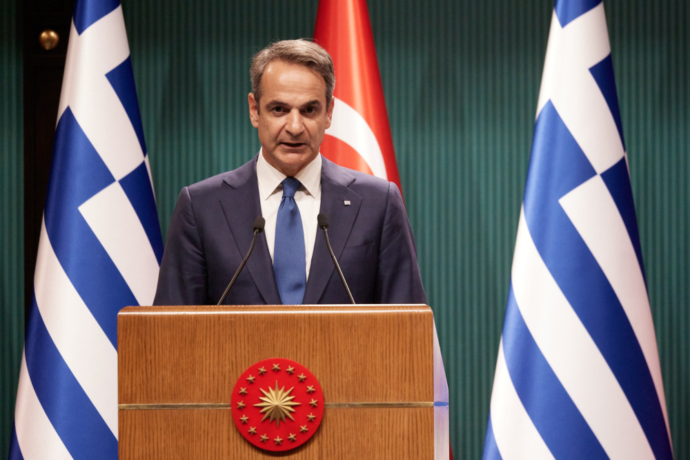 Η ισχυρή Ελλάδα «γκρεμίζει» τη μιζέρια της αντιπολίτευσης