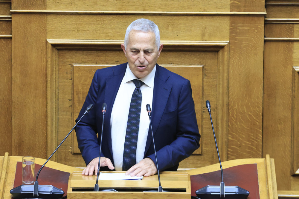 Ο Αποστολάκης αναγνωρίζει τη σημαντική ενίσχυση των Ενόπλων Δυνάμεων από την κυβέρνηση