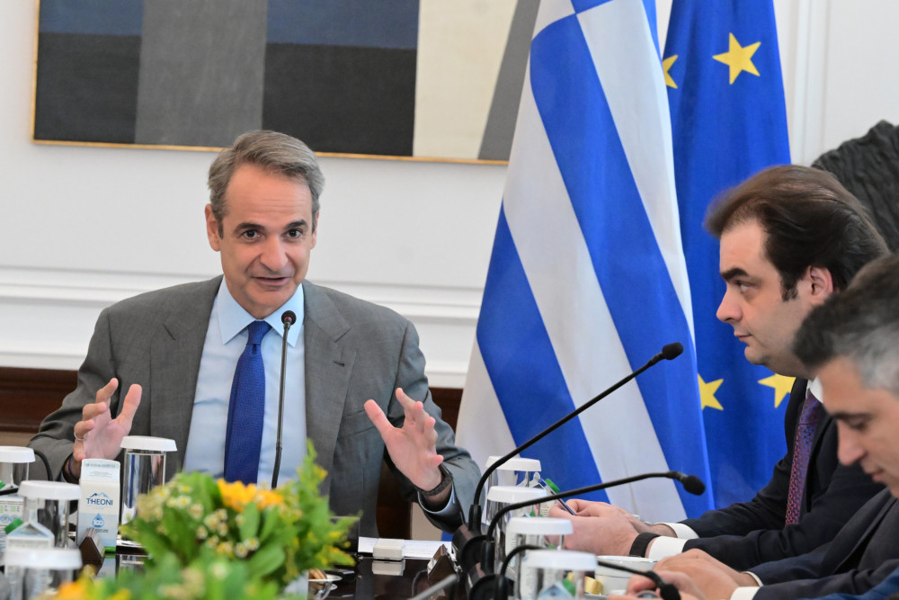 Λιγότερα τεκμήρια, περισσότερα επιδόματα και απαλλαγές από το 2026