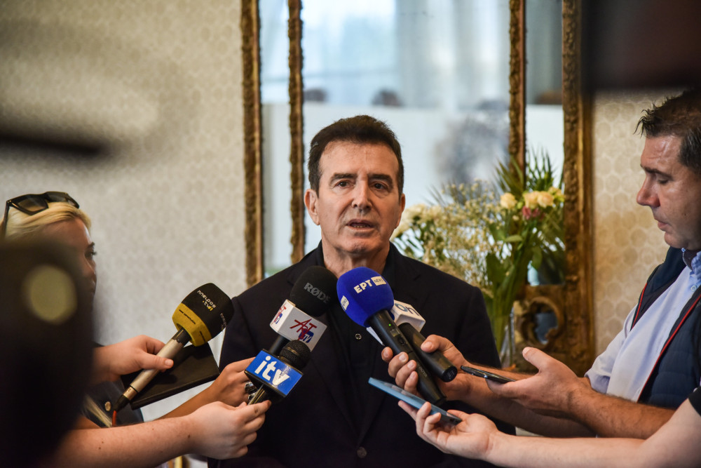 Χρυσοχοΐδης: Η ΕΛΑΣ αποδεικνύει εμπρακτα τη δέσμευσή της για ασφάλεια