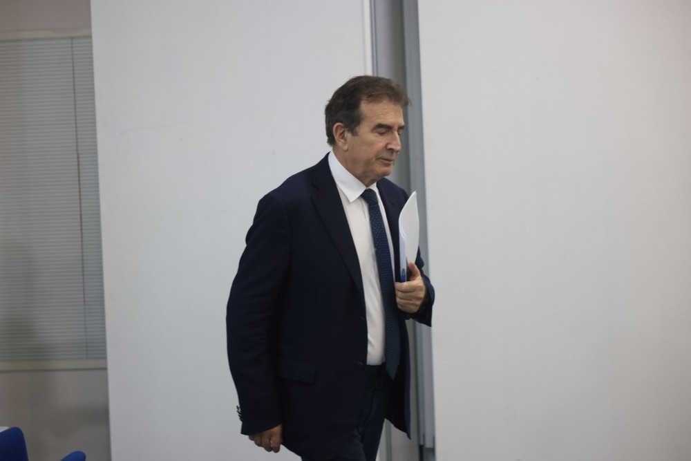 Χρυσοχοΐδης για ενδοοικογενειακή βία: Αυξάνονται οι καταγγελίες - Ο ρόλος της Αστυνομίας (video)