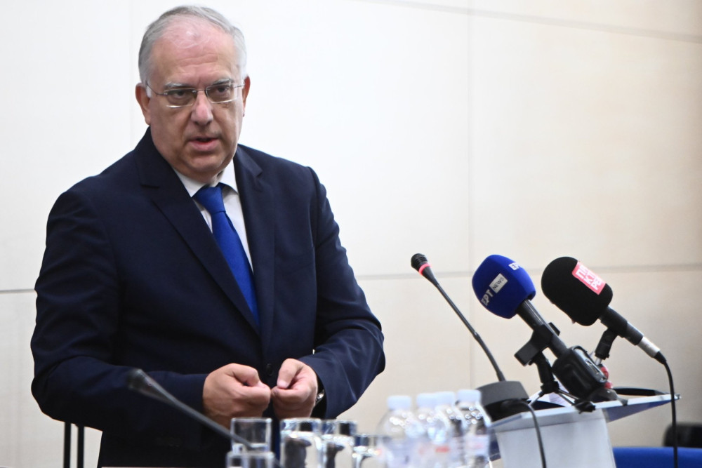 Θεοδωρικάκος: «Φραγμός στην αισχροκέρδεια, γκάζι στην ανάπτυξη»