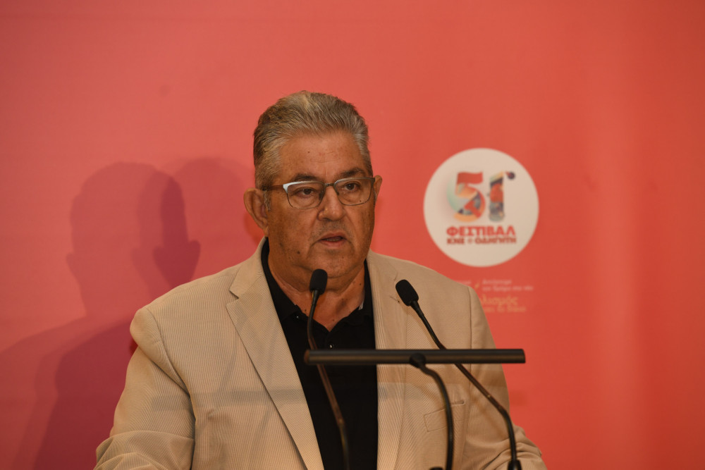 ΚΚΕ: κομματική φιέστα πάνω στις στάχτες της Δυτικής Ελλάδας