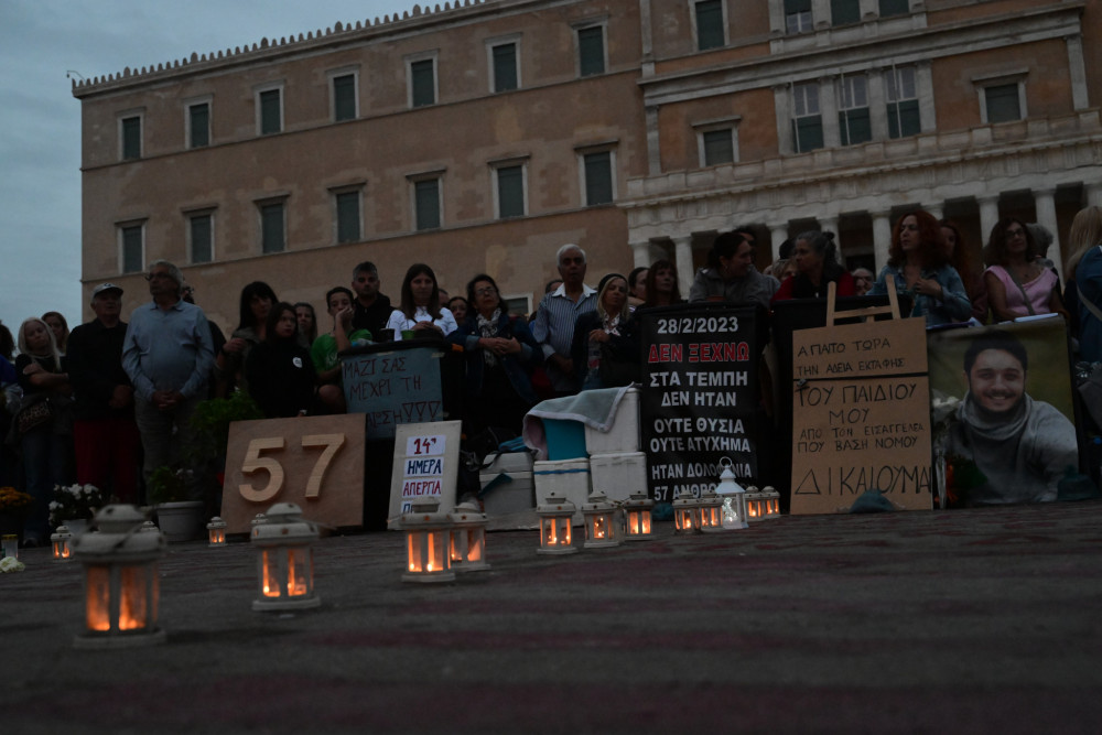 Τα τρολ κάνουν υπερωρίες: εμπορεύονται δάκρυα και οδύνη υπηρετώντας την πολιτική ανωμαλία