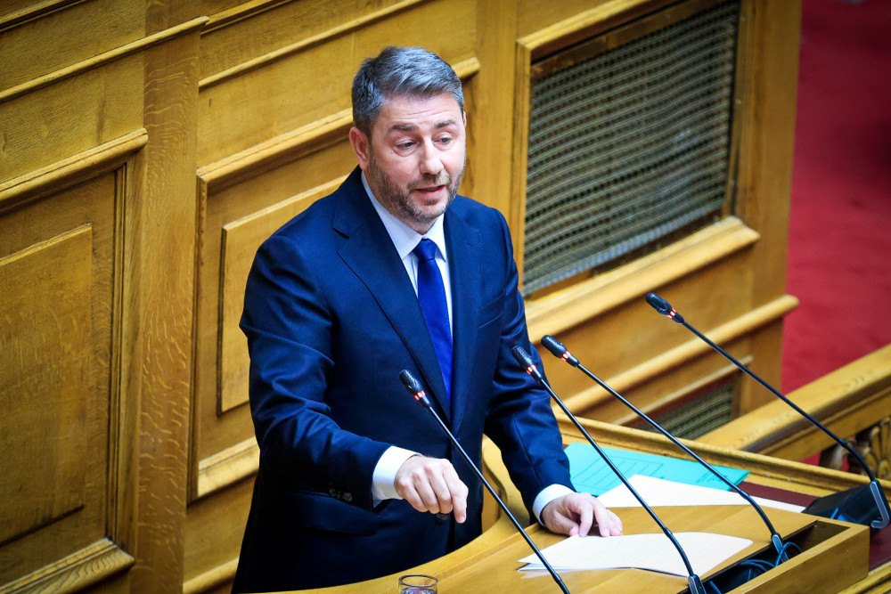 Ανδρουλάκης: μικροπολιτική κριτική για φρεγάτες και Τουρκία