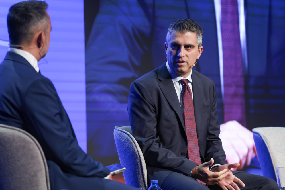 Δήμας: Θα αξιοποιηθεί κάθε χρηματοδοτική πηγή για να υλοποιηθούν τα μεγάλα έργα που χρειάζεται η χώρα