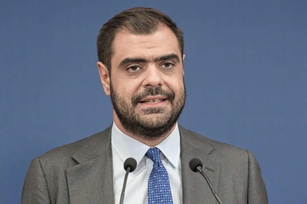 Αιχμηρό σχόλιο Μαρινάκη για τις εσωτερικές «φουρτούνες» στο ΠΑΣΟΚ - «Πρώτα πείθεις το κόμμα σου...»