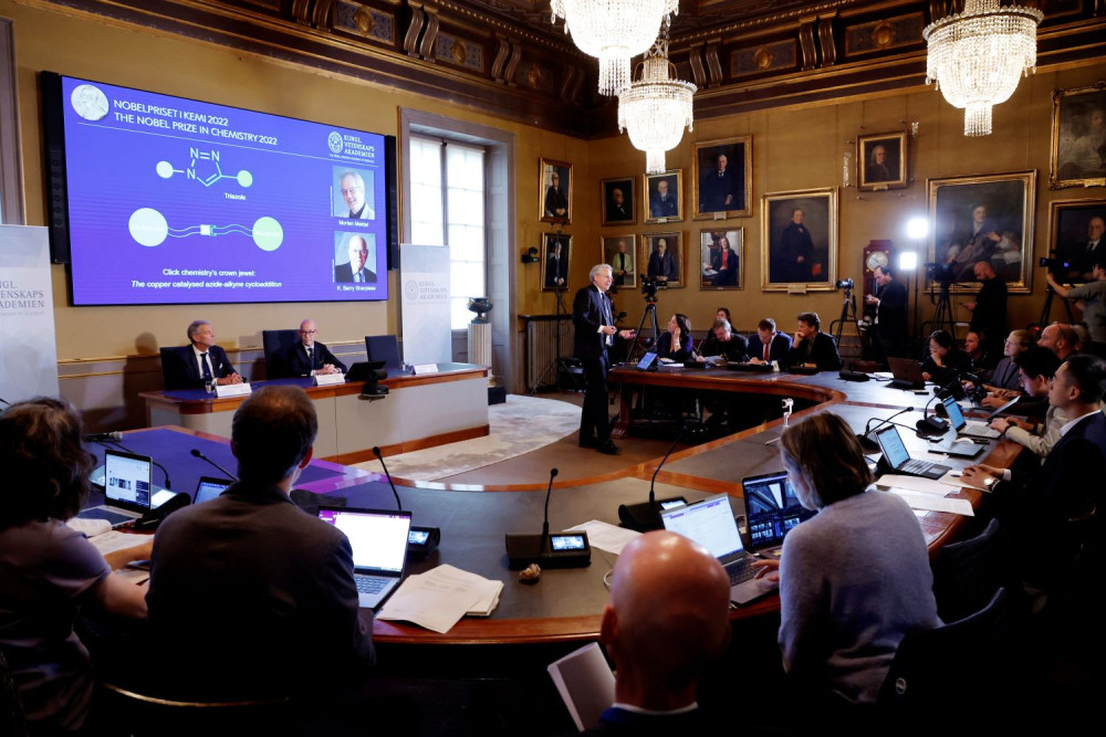 Νόμπελ Χημείας 2025: Στους Σουσούμου Κιταγκάουα, Ρίτσαρντ Ρόμπσον και Όμαρ Γιάγκι το φετινό βραβείο