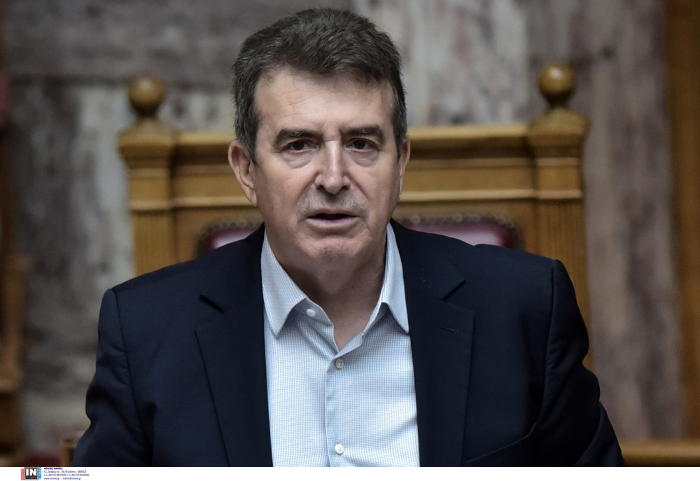 Χρυσοχοΐδης: Σωστή η απόφαση για τον Άγνωστο Στρατιώτη - Αστυνομικοί μπαίνουν στους καταυλισμούς Ρομά