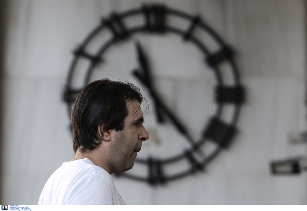 Πότε γυρίζουμε τα ρολόγια μία ώρα πίσω