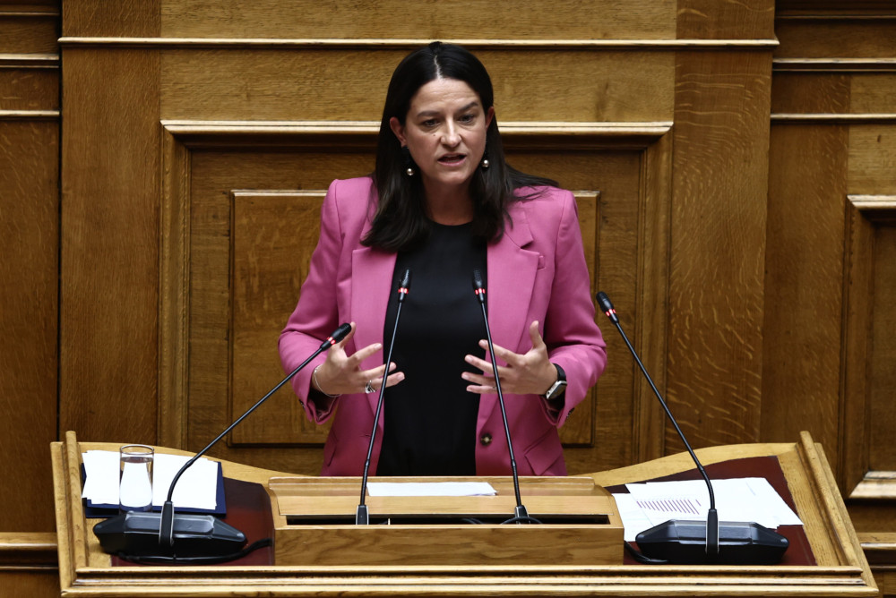 Κεραμέως: Θωρακίζουμε τα δικαιώματα των εργαζομένων με πράξεις, όχι λόγια
