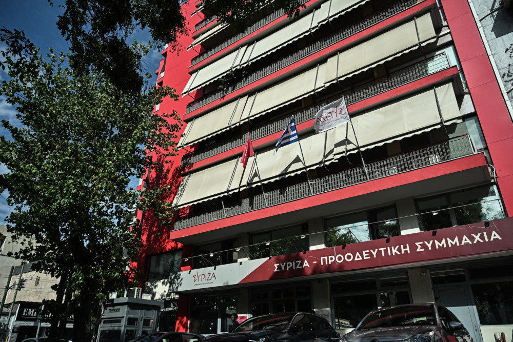 Έξαλλοι στον ΣΥΡΙΖΑ με το ΠΑΣΟΚ για τις «αρπαγές» εδρών και τα περί αυτόνομης πορείας