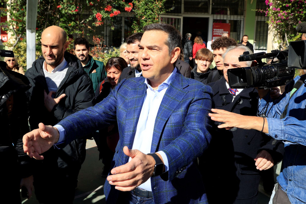 Αλέξη αγάπη μου, έλα πάρε με από δω