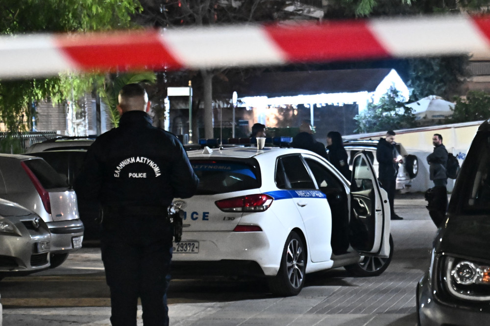 Eξαρθρώθηκε συμμορία που έκλεβε αυτοκίνητα σε διάφορες περιοχές της Αττικής - Συνελήφθησαν επτά μέλη της