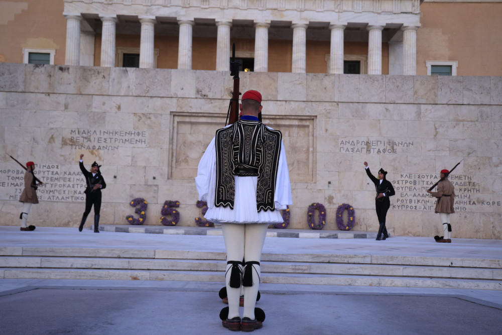 Θέλουν ελεύθερη χρήση του ΜΑΣ αλλά δεν ξέρουν ούτε για τον Μακεδονικό Αγώνα