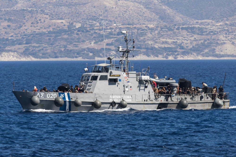 Σώοι 63 μετανάστες μετά από πολύωρη επιχείρηση διάσωσης νοτιοδυτικά της Ζακύνθου