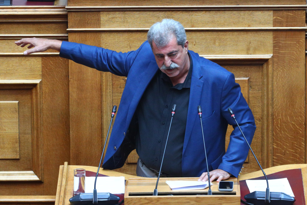 Ακόμα και μετά θάνατον ο Σαββόπουλος «ενοχλεί» τον Πολάκη
