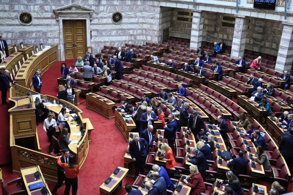 Εργασιακό νομοσχέδιο: ολοκληρώθηκε η ονομαστική ψηφοφορία στη Βουλή