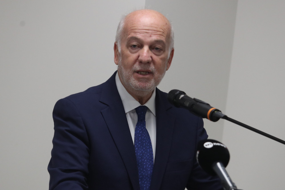 Φλωρίδης: «Η τροπολογία στοχεύει στην προστασία του Μνημείου του Αγνώστου Στρατιώτη»
