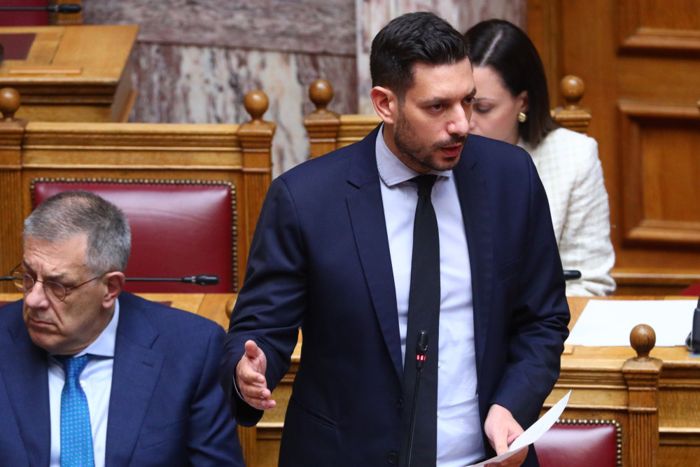 Κυρανάκης: Με λιγότερο κόστος, περισσότερα δρομολόγια και καθαρότερα λεωφορεία στην πόλη