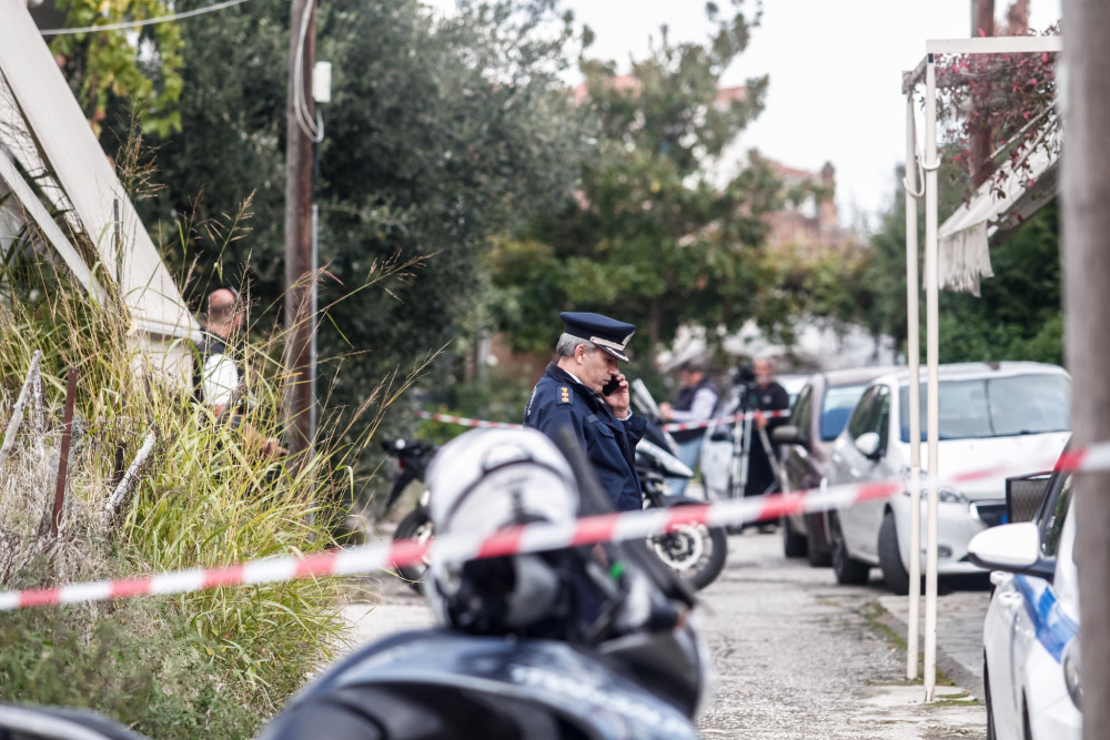 Νεκρός 55χρονος αστυνομικός των ΜΑΤ με τραύμα από όπλο - Φέρεται να αυτοκτόνησε