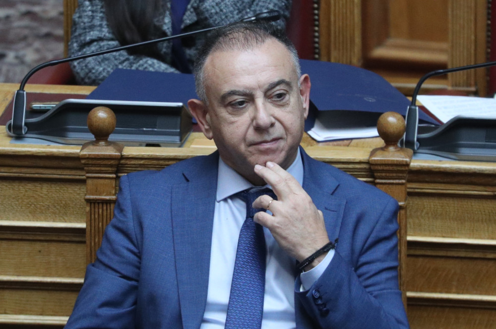 Κέλλας στη Βουλή: Αποτελεσματικός περιορισμός της ευλογιάς και στήριξη αγροτών