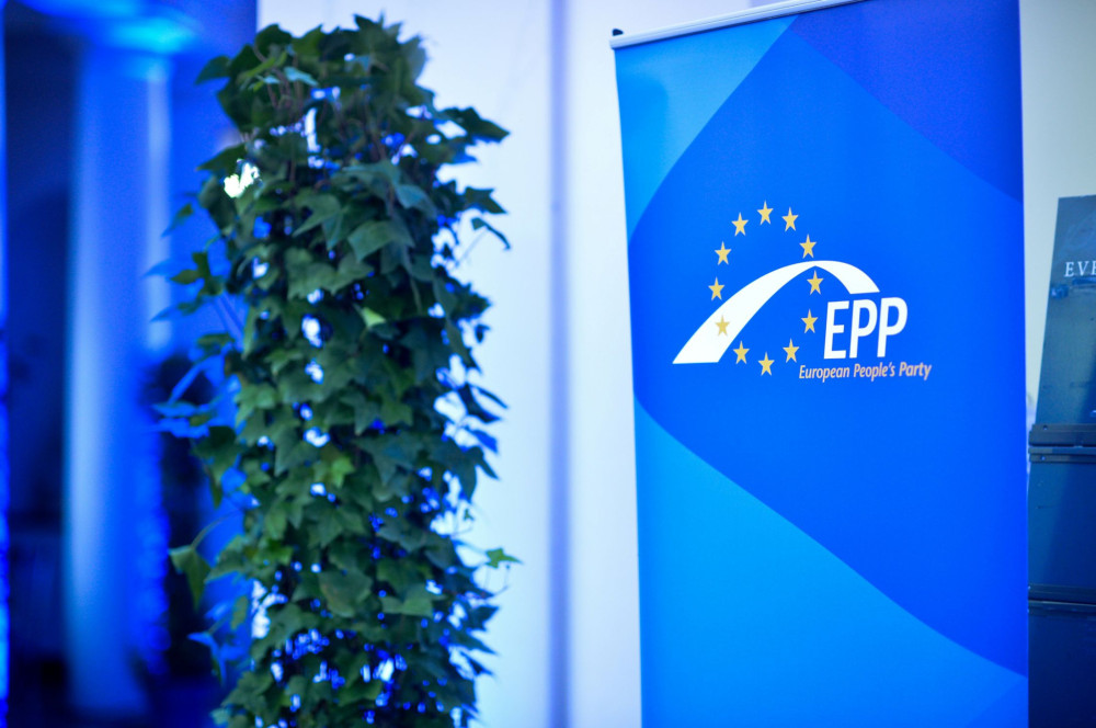 Μητσοτάκης: συμμετοχή την Παρασκευή σε τηλεδιάσκεψη αρχηγών κρατών της ΕΕ προερχόμενων από το ΕΛΚ