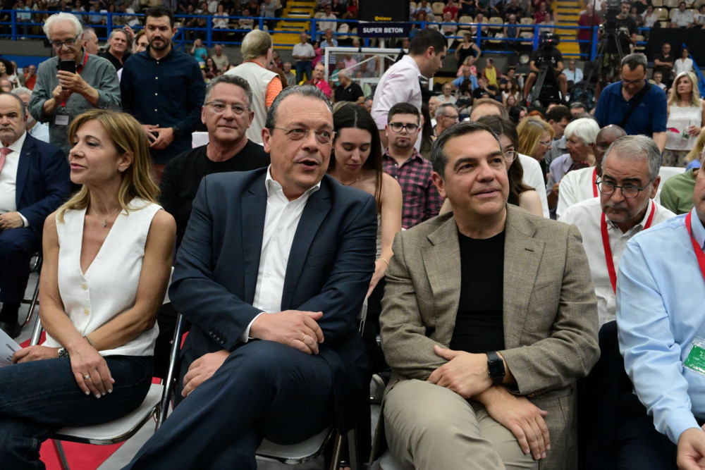 Σφαγή στον ΣΥΡΙΖΑ για τα μάτια του Τσίπρα - Ο Φάμελλος θέλει σύμπραξη, οργισμένη αντίδραση Πολάκη