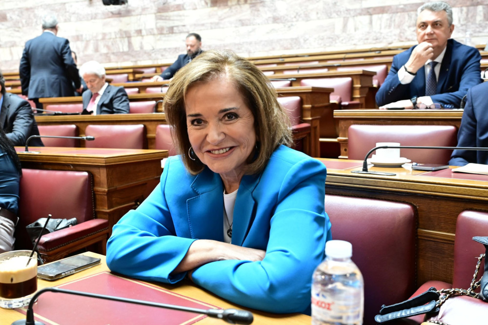 Μπακογιάννη για Τσίπρα: Θα χτυπήσει το ΠΑΣΟΚ - Με τι αξιοπιστία θα απευθυνθεί στους πολίτες; (video)