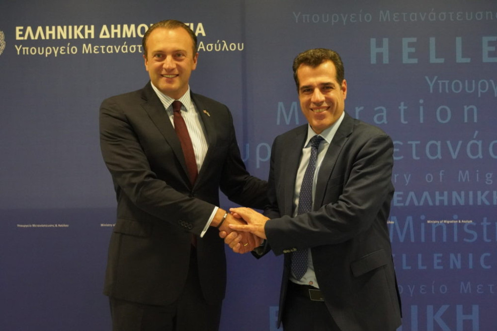 Συνάντηση Πλεύρη με τον πρέσβη της Γεωργίας στην Ελλάδα