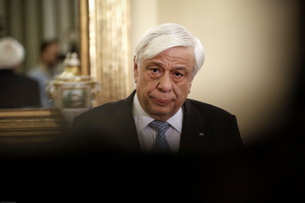 Κράτος δικαίου: βρήκε τη φωνή του ο... έμεινε Παυλόπουλος