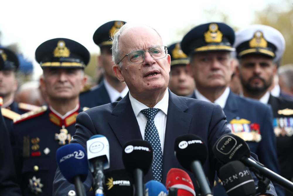 Μήνυμα Τασούλα στην ομάδα Ζευς: «Στα φτερά σας επάνω σηκώσατε ψηλά όλη την Ελλάδα»