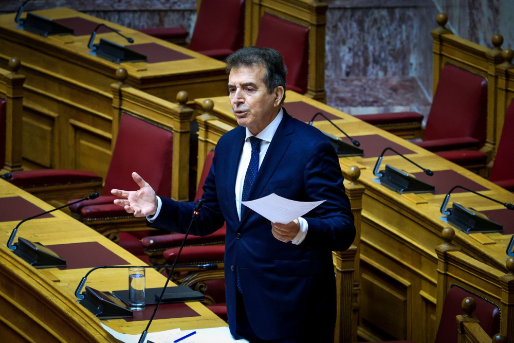 Αφοπλιστική απάντηση Χρυσοχοΐδη στις θεωρίες συνωμοσίας Κωνσταντοπούλου περί «γνωστών-αγνώστων»