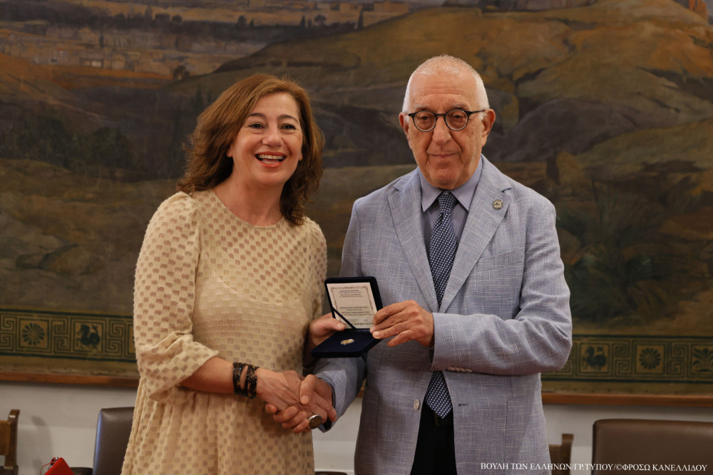 Επίσκεψη της Francina Armengol στη Βουλή - Κακλαμάνης: «Με την Ισπανία διατηρούμε άριστες σχέσεις»