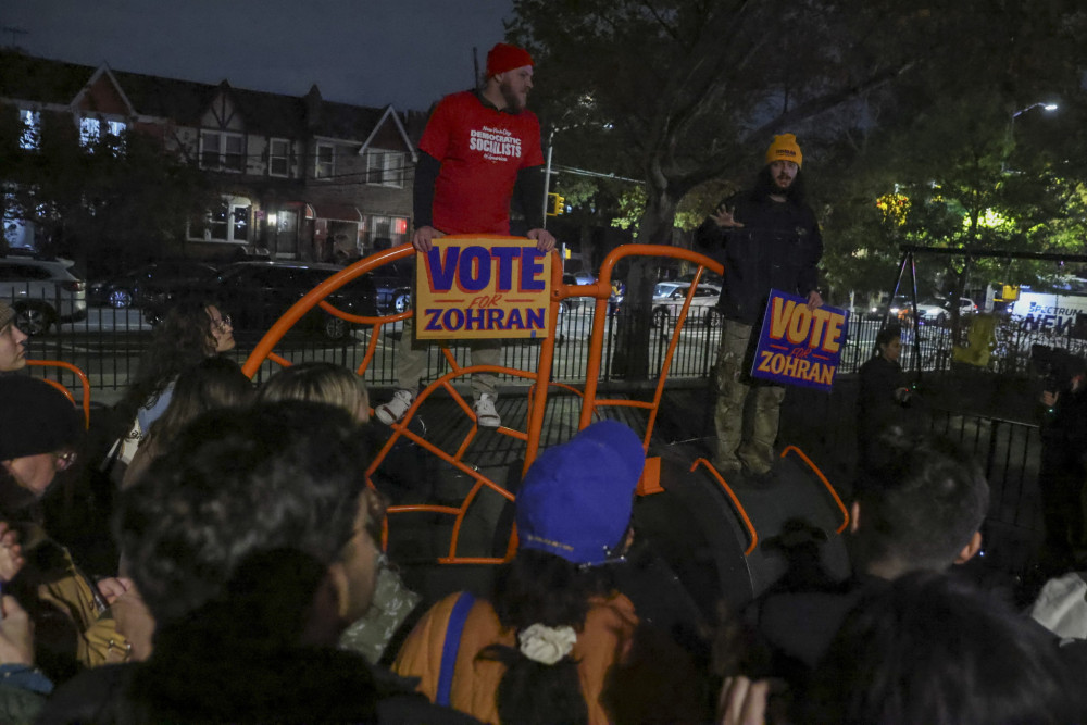 Εσωκομματική διαμάχη στους Δημοκρατικούς