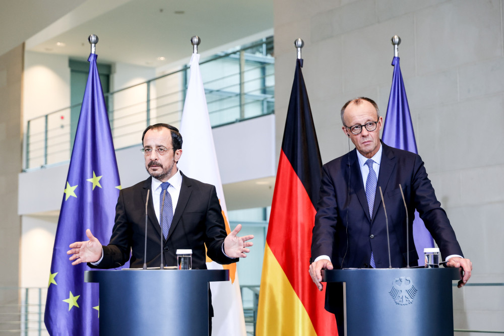 Χριστοδουλίδης σε Μερτς για Κυπριακό: Αν η Τουρκία επιμένει σε δύο κράτη, δεν μπορεί να πλησιάσει την ΕΕ