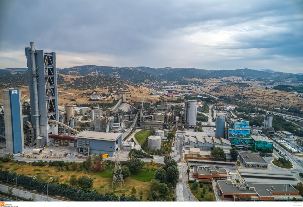 Κεφάλαια 1,1 δισ. ευρώ για εξαγορές έως το 2029 από τον Τιτάνα