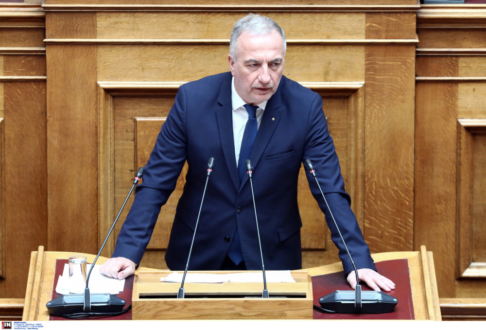 Καλαφάτης: Οι αυξήσεις σε μισθούς και η μείωση φόρων αποτελούν λύσεις απέναντι στην ακρίβεια