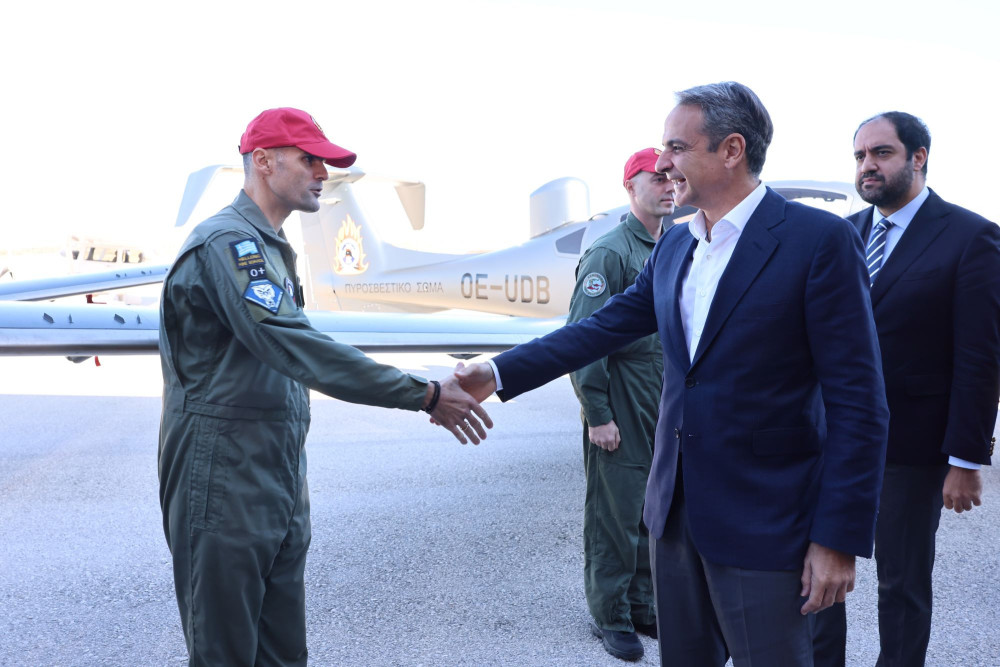 Η Πυροσβεστική παρέλαβε τα πρώτα ιδιόκτητα αεροσκάφη - Μητσοτάκης: Ποιοτικό άλμα (photos)