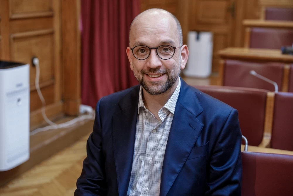 Το ανορθόγραφο καρφί Μπάρκα για την κηδεία Σαββόπουλου: «Κακός» δεν πήγαμε