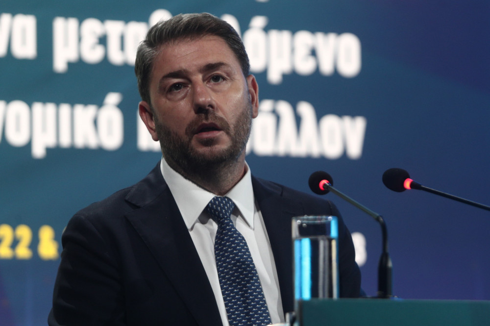 Ο Ανδρουλάκης, οι δημοσκοπήσεις και ο… μαγικός κόσμος του ΠΑΣΟΚ