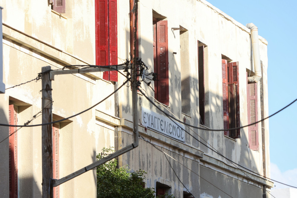 Μάνος Βουλαρίνος: Αν οι σύντροφοι είχαν μυαλό... (video)