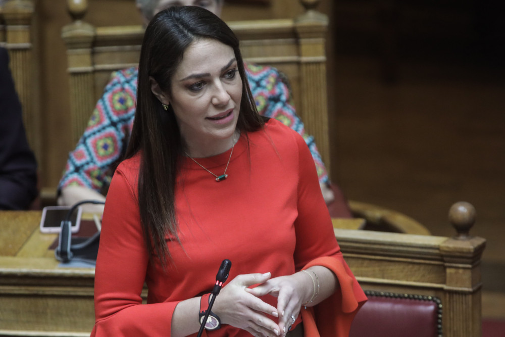 Δόμνα Μιχαηλίδου: Ανακλήθηκαν 3.000 αιτήσεις από το «Ανακαινίζω - Νοικιάζω»