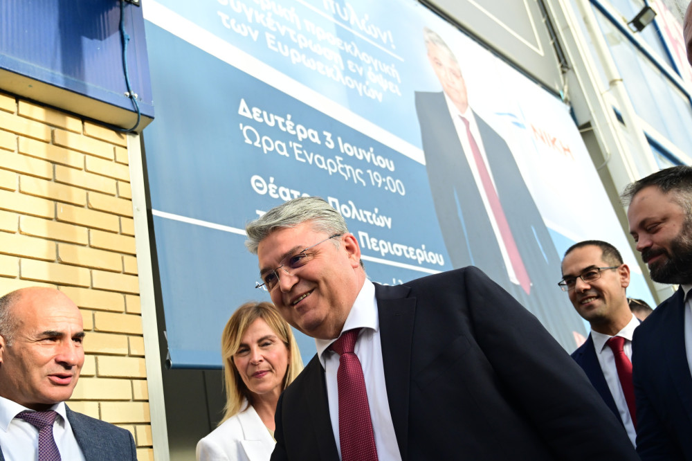 Οι αρνητές των πάντων