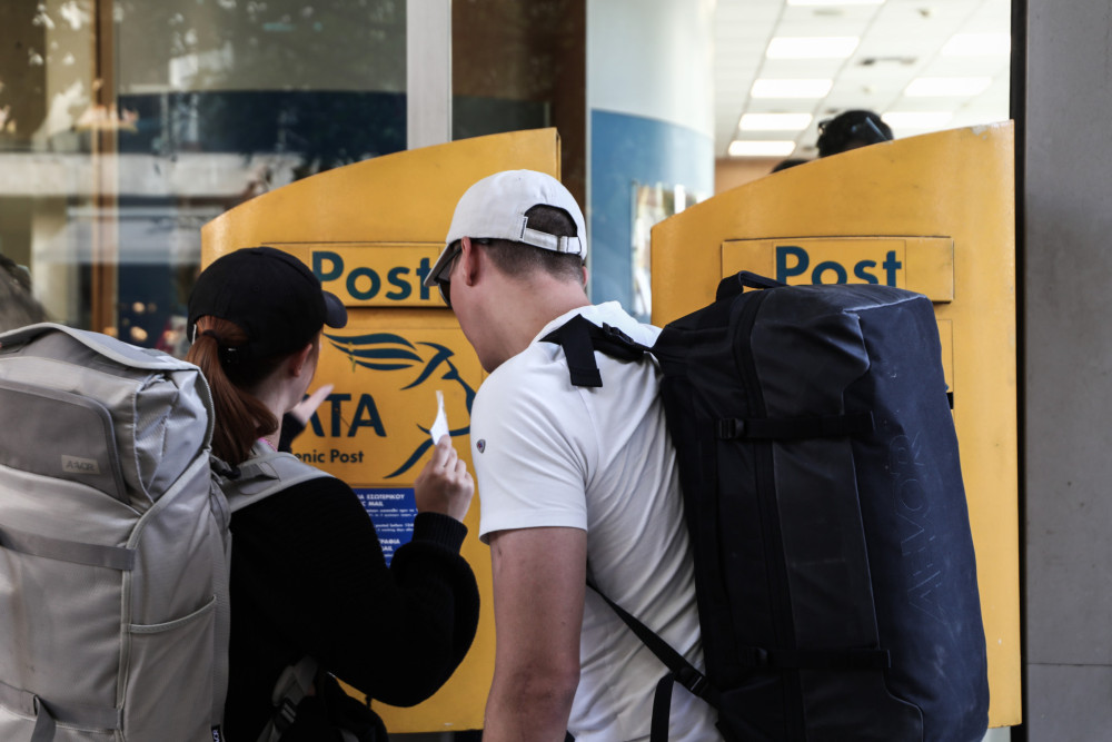 Ανεπίδοτα γράμματα πολιτικής αφασίας