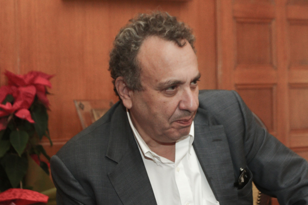 Ο Χωμενίδης «δικάζει» τον Τσίπρα: Από το 2010 έλεγε ψέματα, κορόιδευε τους πολίτες