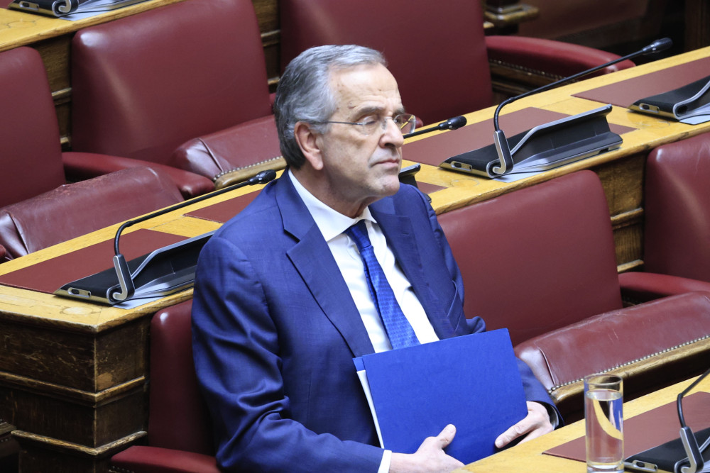 Ο Σαμαράς έκανε δώρο στον Μητσοτάκη το Κέντρο